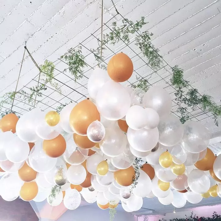 party decoration with balloons